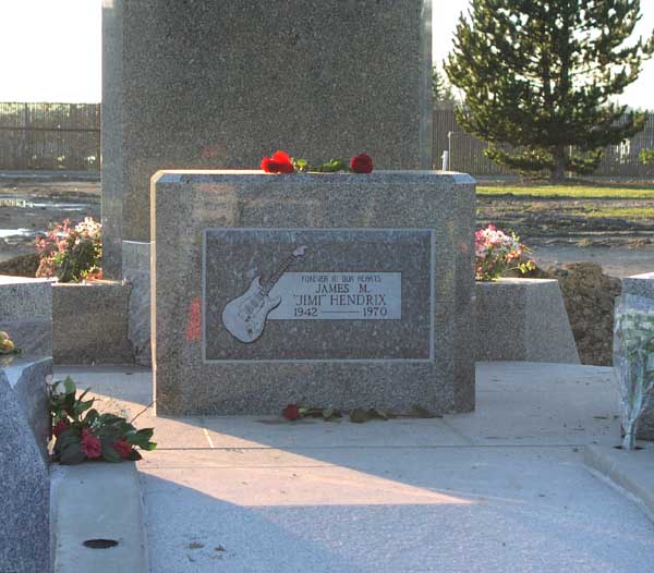 Jimi Headstone.jpg